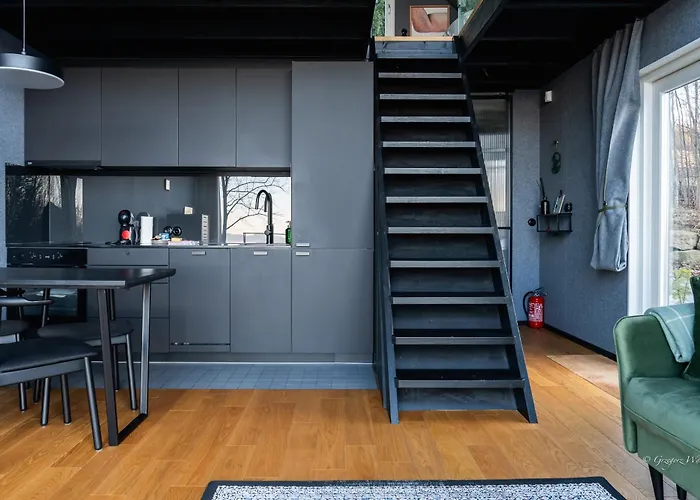 Rest Hill -domek Z Balia I Sauna - Everslow